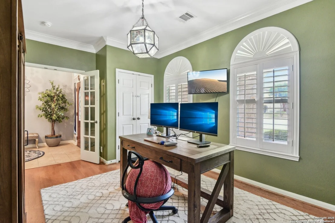 Photo of 618 Enchanted Way