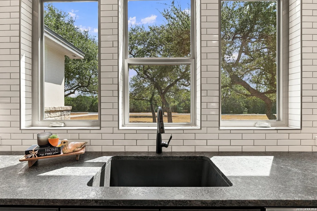 Photo of 31131 WINDMILL LN