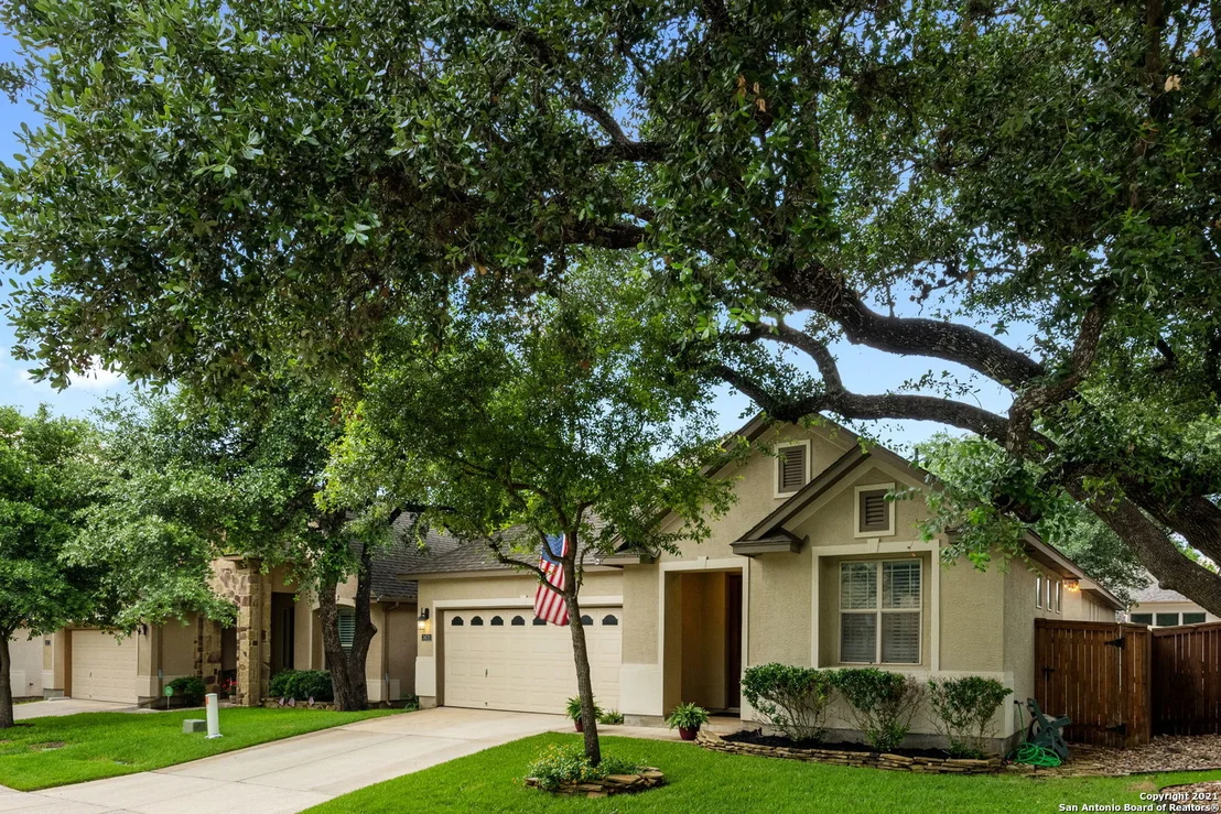Photo of 3631 OAKLYN PASS