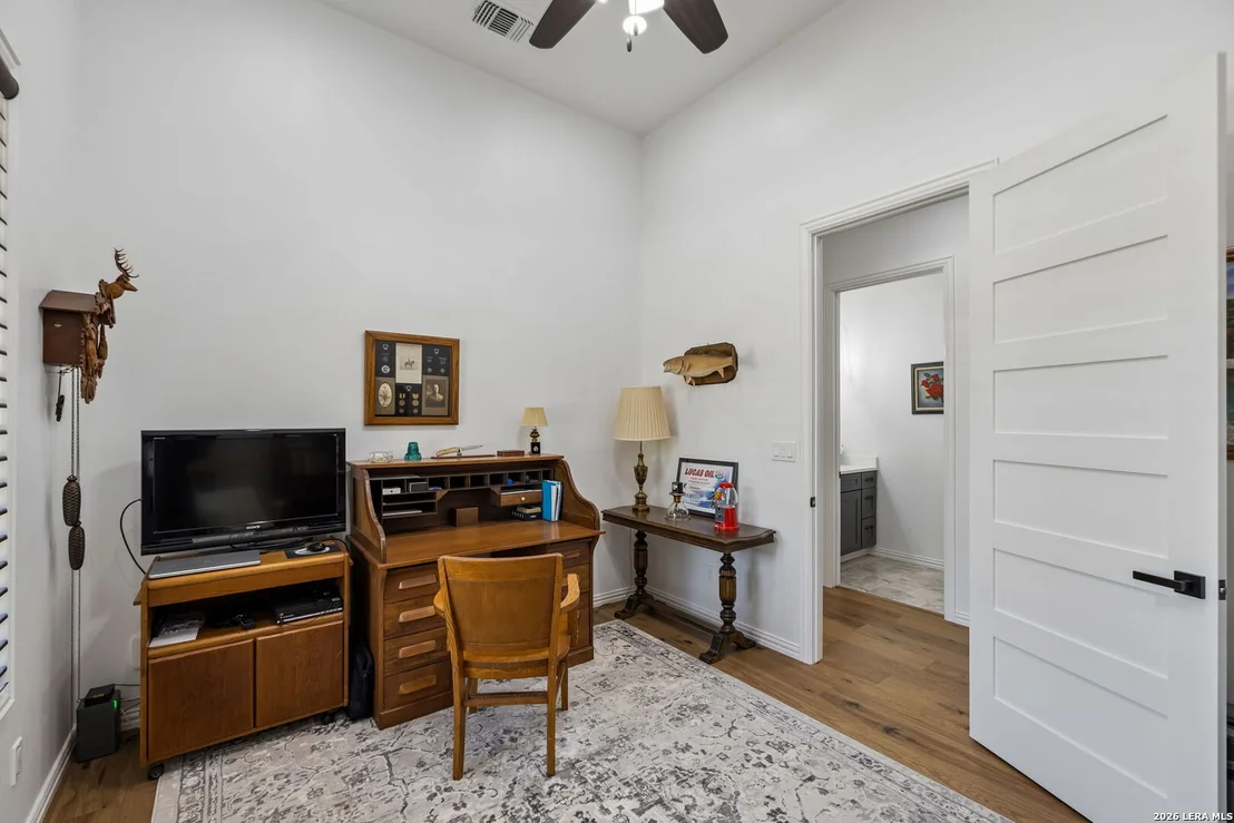 Photo of 879 LATIGO BLVD