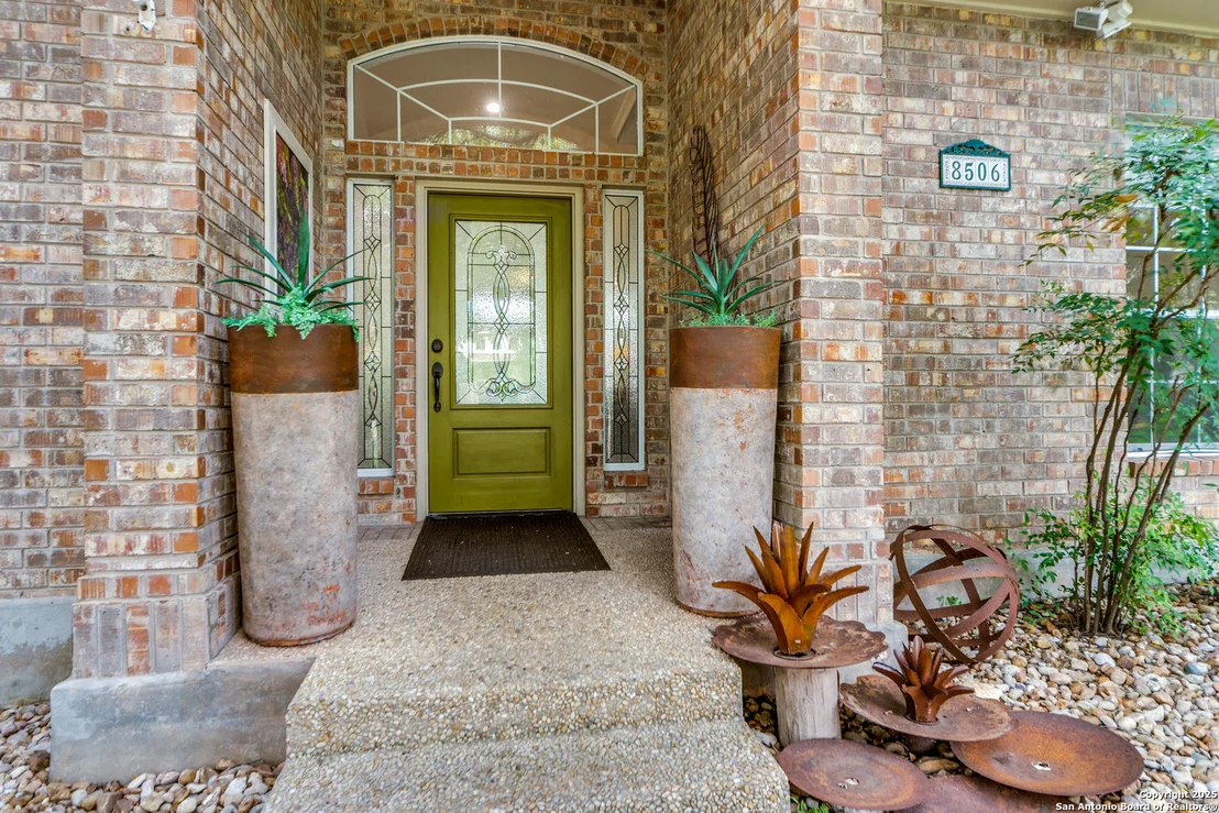 Photo of 8506 Fairway Spring