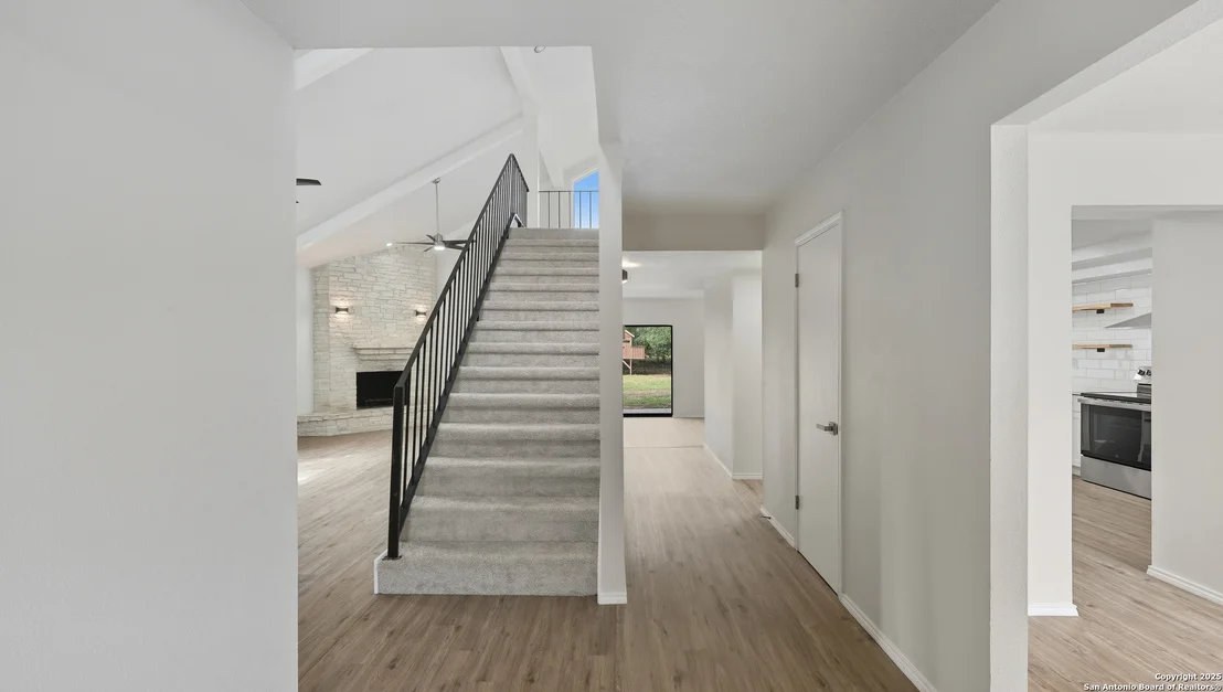 Photo of 1738 Mountjoy