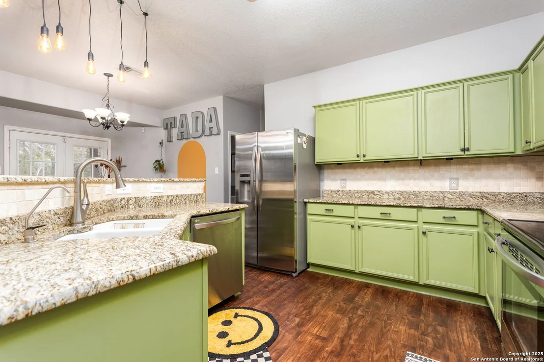 Photo of 8415 COLLINGWOOD