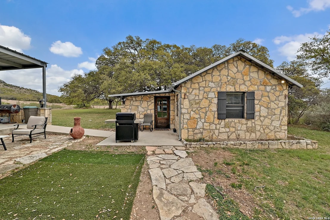 Photo of 3513 N Us Highway 281