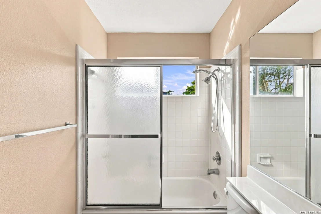 Photo of 15235 Spring Cor