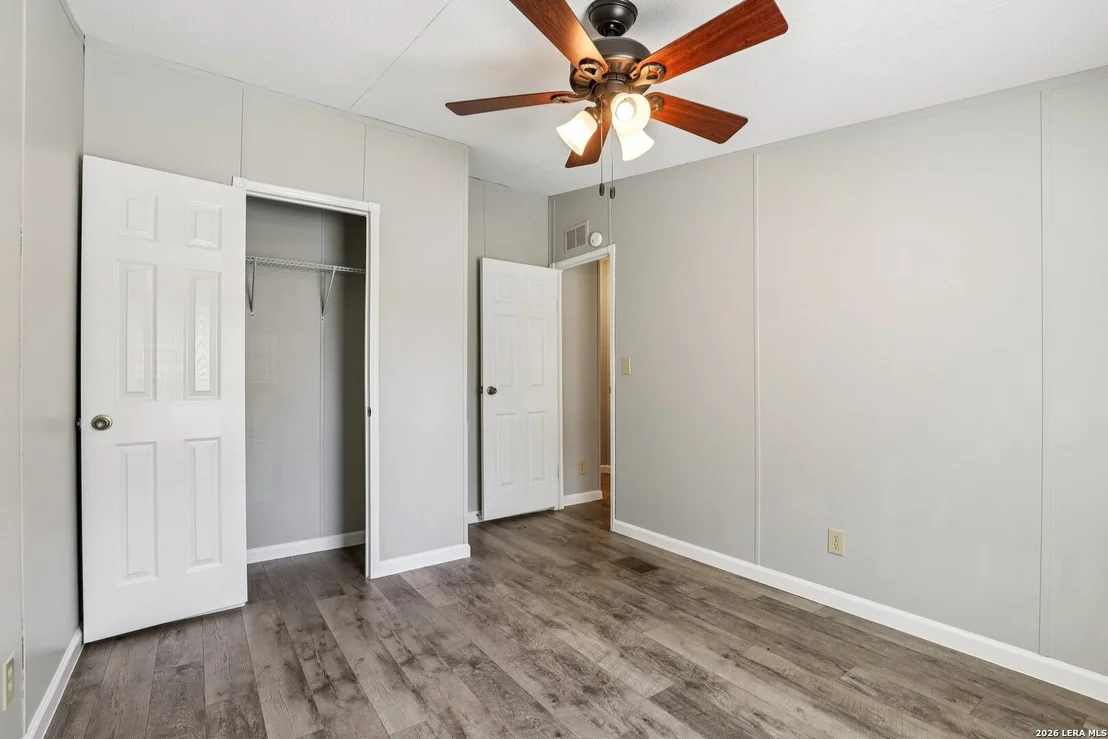 Photo of 22731 Hickory Shadow