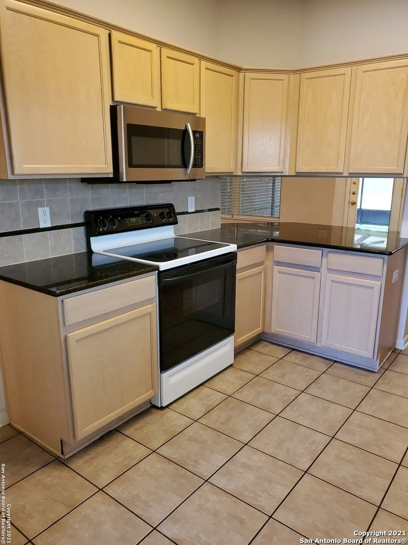 Photo of 13135 ALMOND BEND