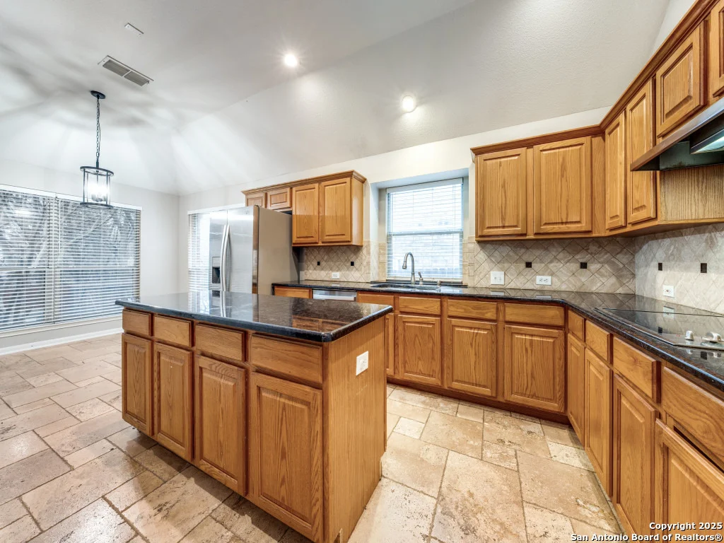 Photo of 12451 HART CLF