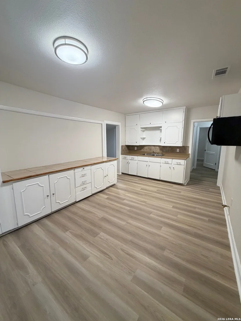 Photo of 1439 Alhambra