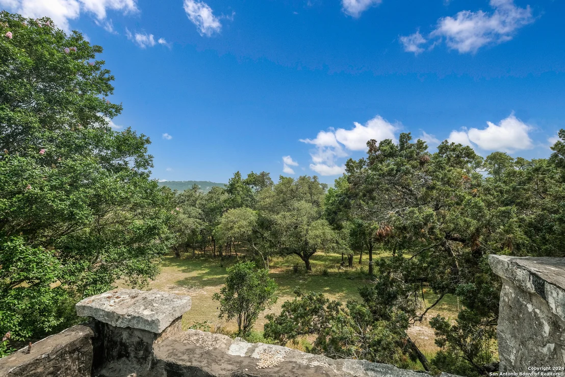 Photo of 24209 SCENIC LOOP RD