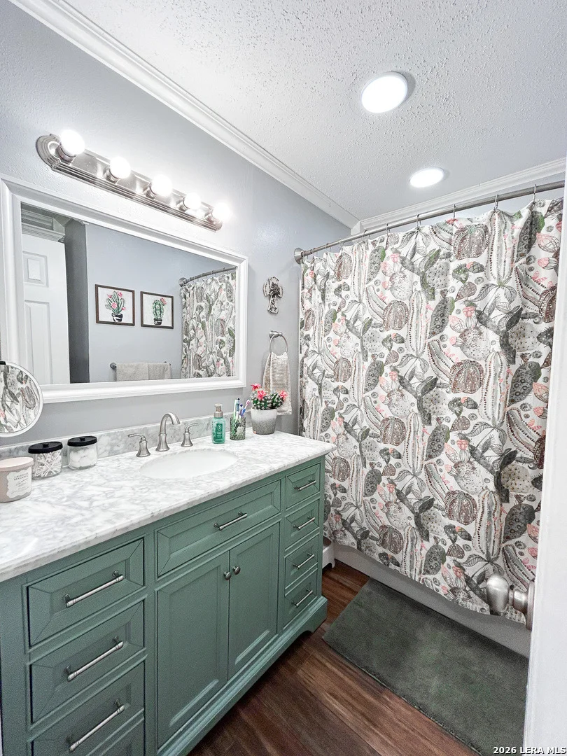 Photo of 802 W Carter