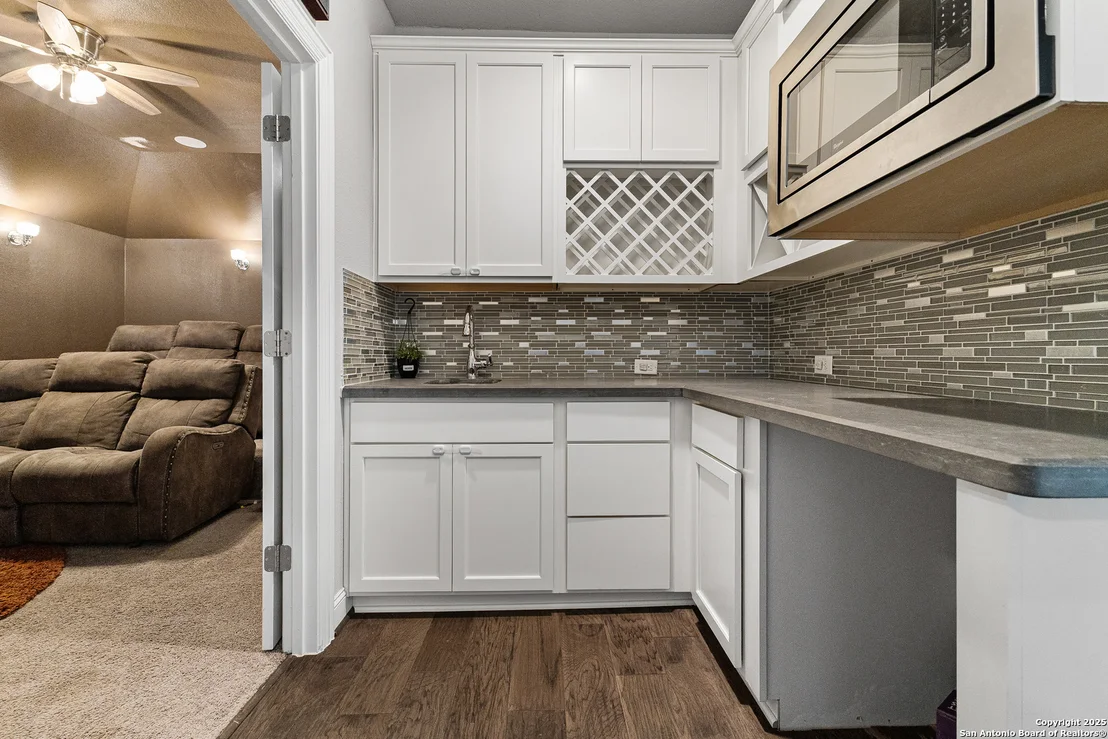Photo of 8003 Rustic Chase