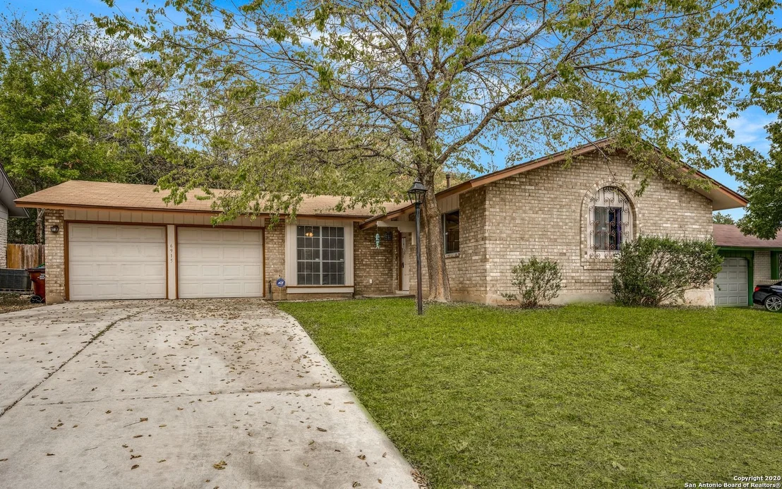 Photo of 6915 FOREST GRV