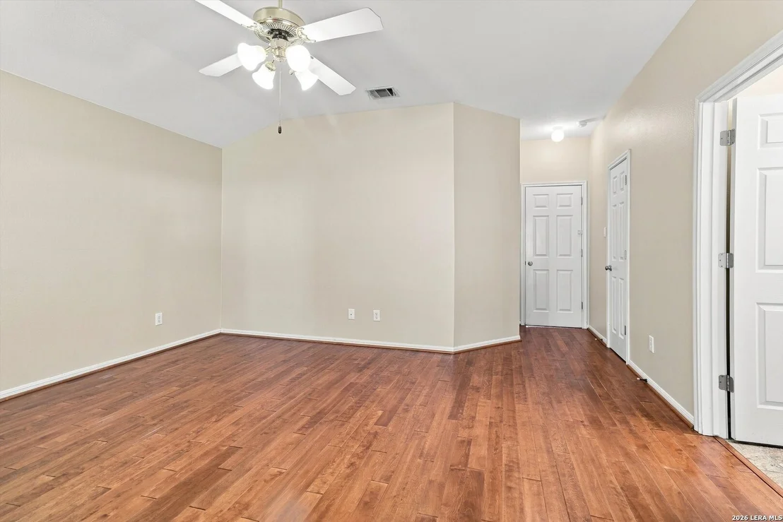 Photo of 20619 Gathering Oak