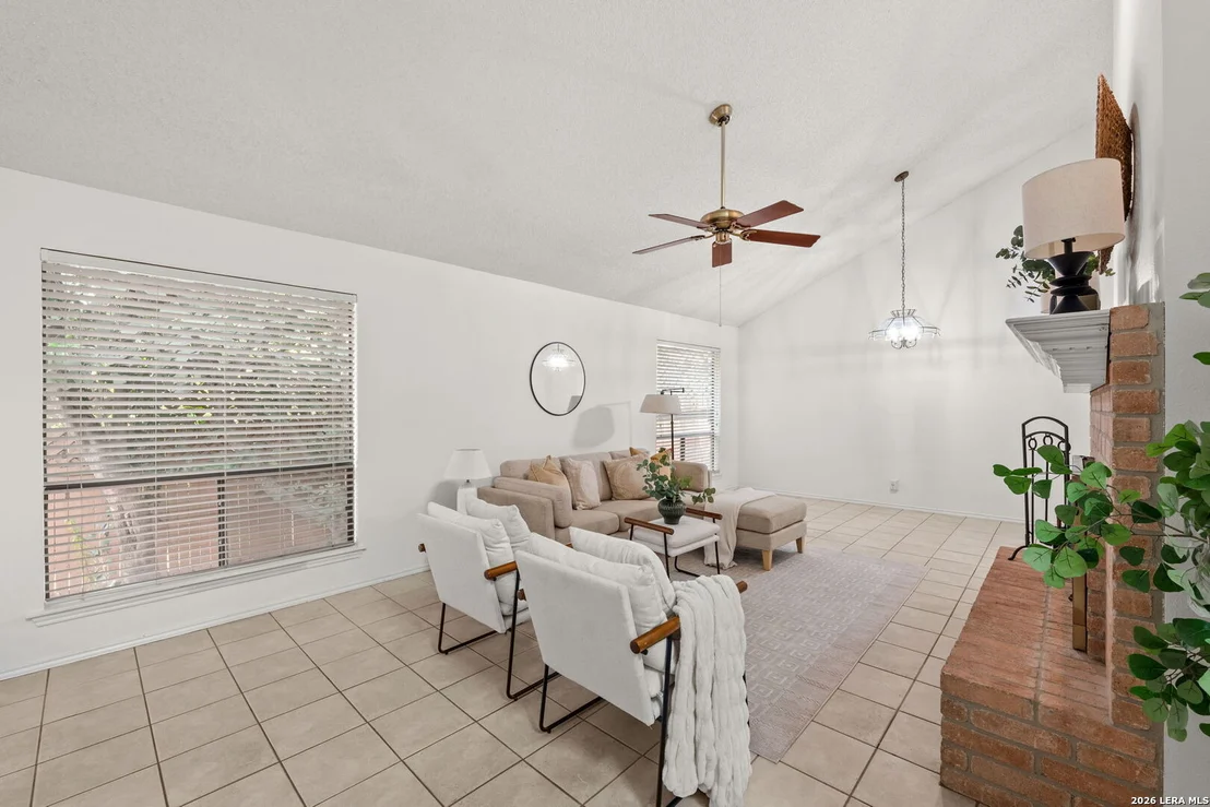 Photo of 2902 Spring Bend