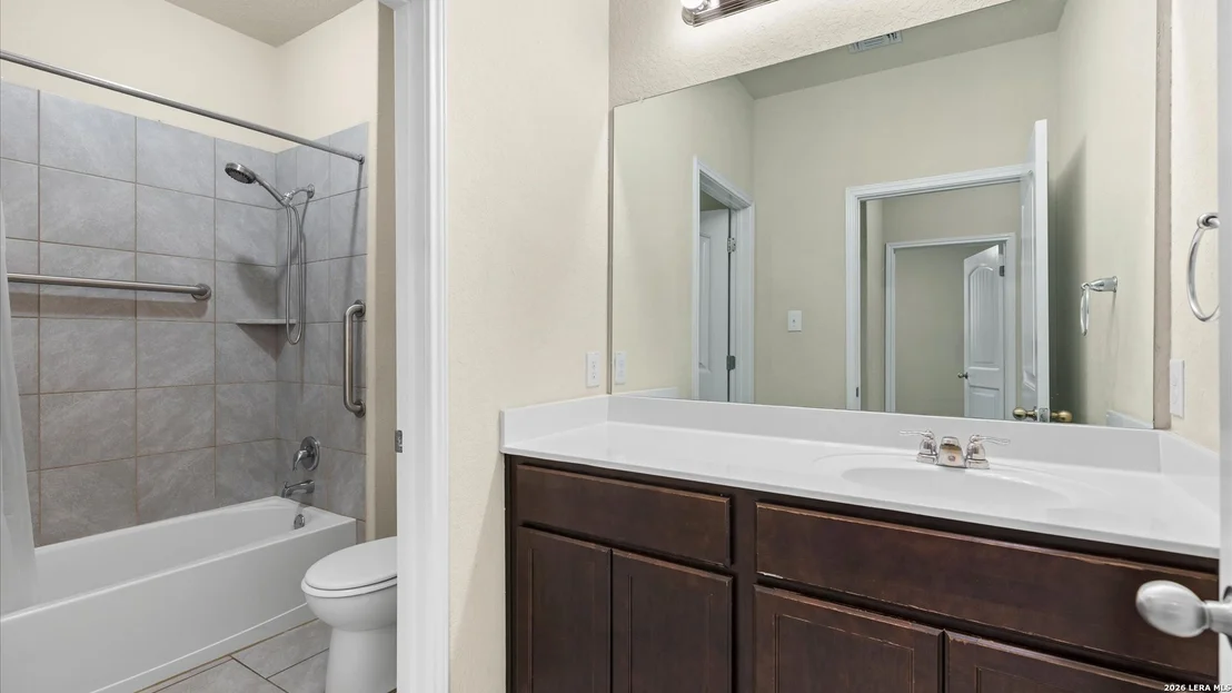 Photo of 137 White Rock