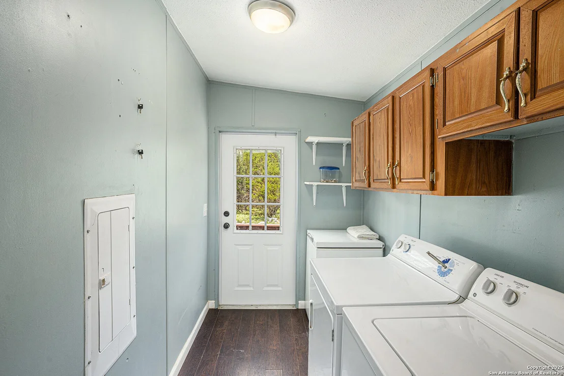 Photo of 1111 Willis Way