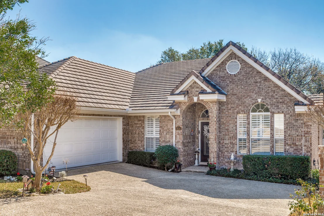 Photo of 914 Grassy Meadows