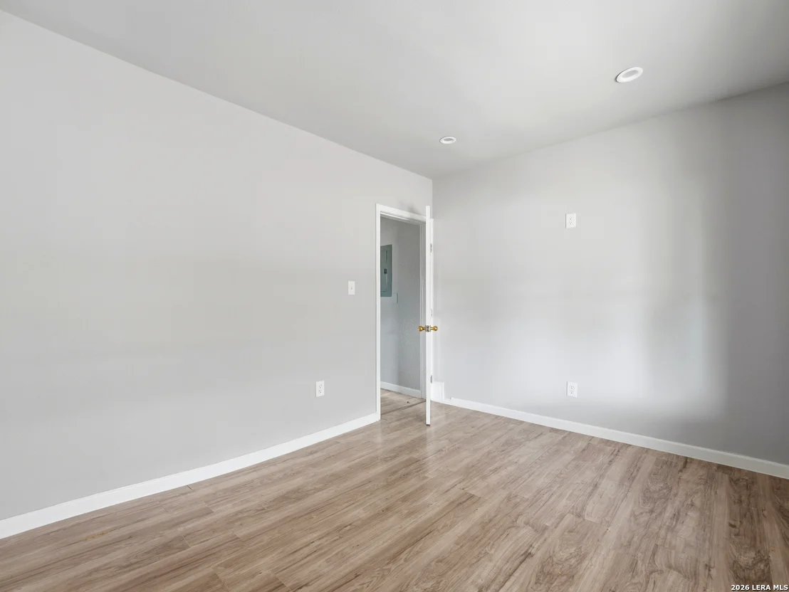 Photo of 4838 MELVIN DR