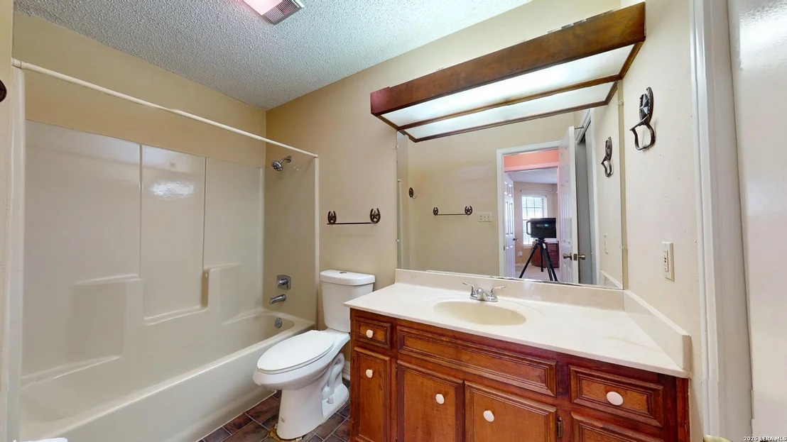 Photo of 1108 Sunrise