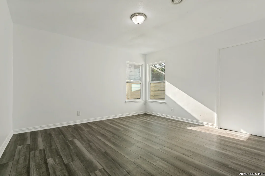 Photo of 451 Hialeah Ave