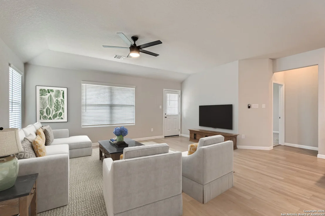 Photo of 5680 Jasmine Spur