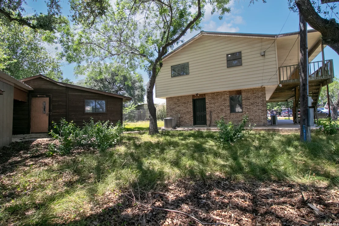 Photo of 582 Orbit Dr
