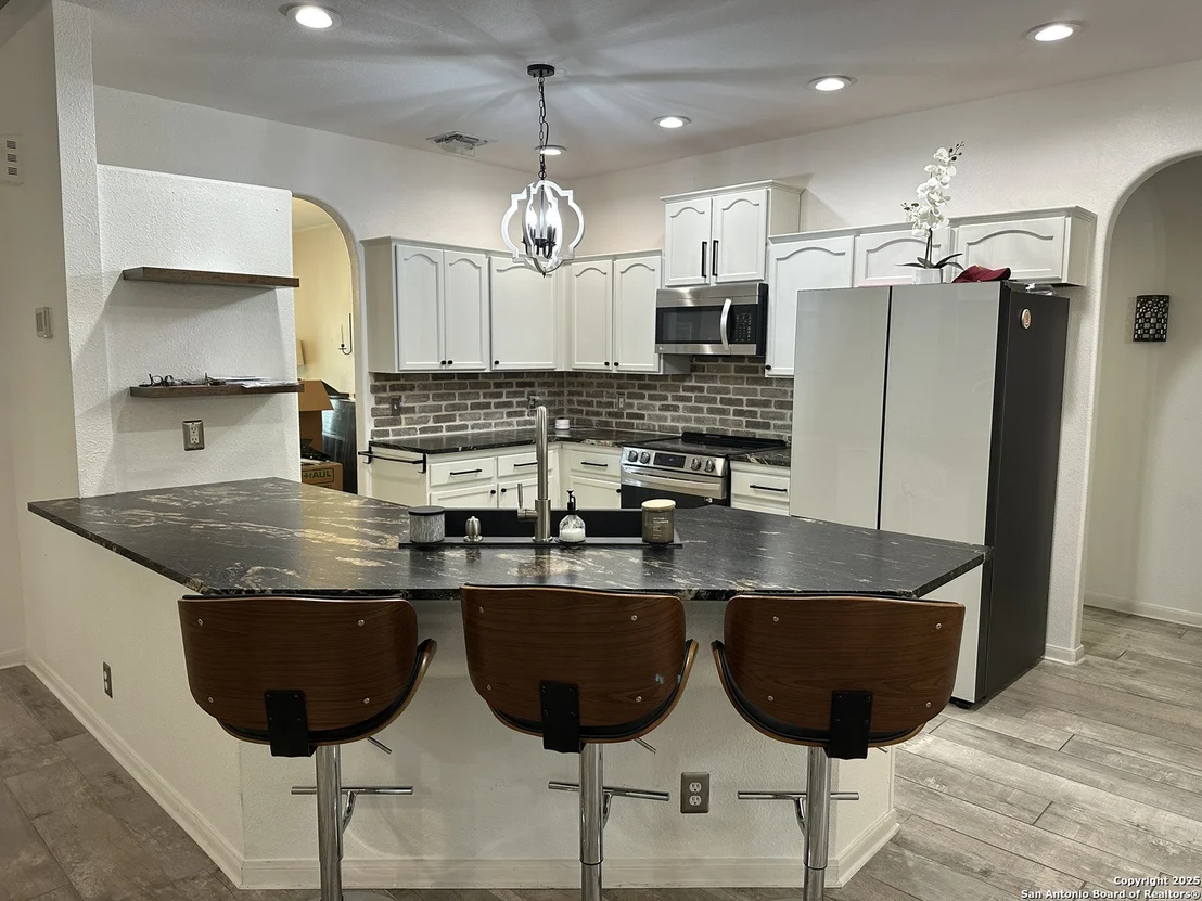Photo of 9506 willow hollow