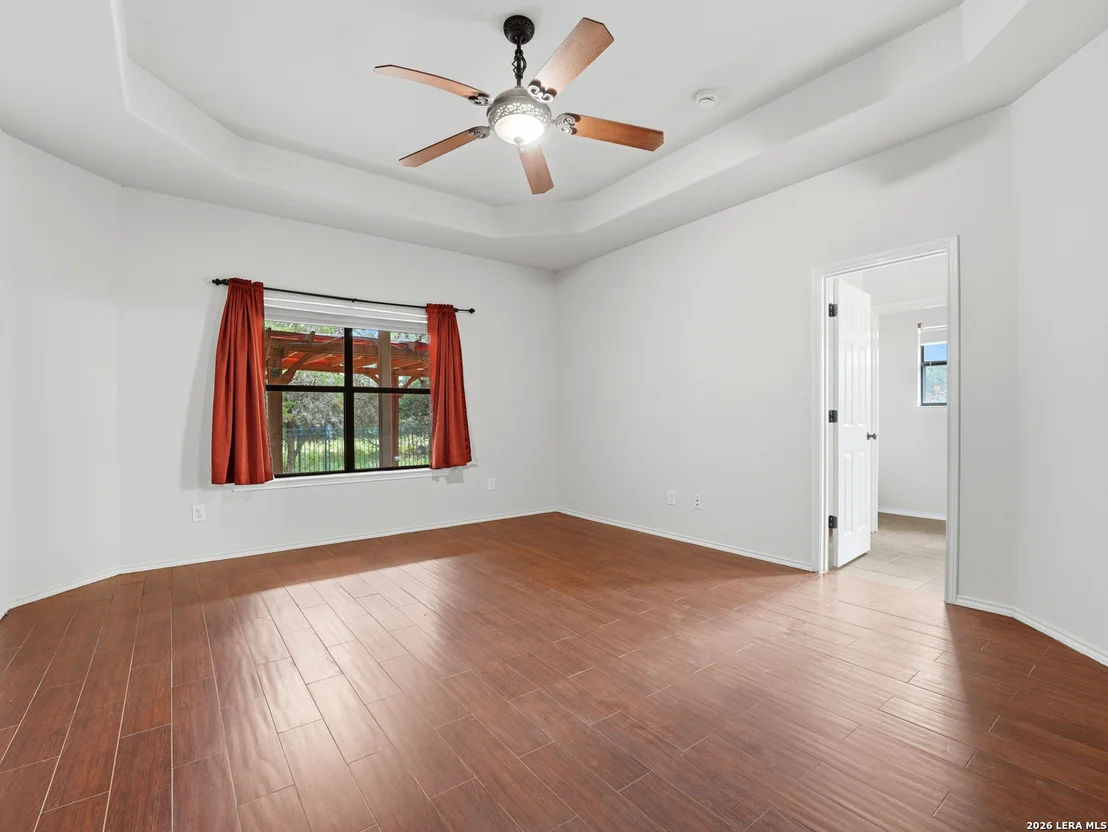 Photo of 5542 Cross Pond