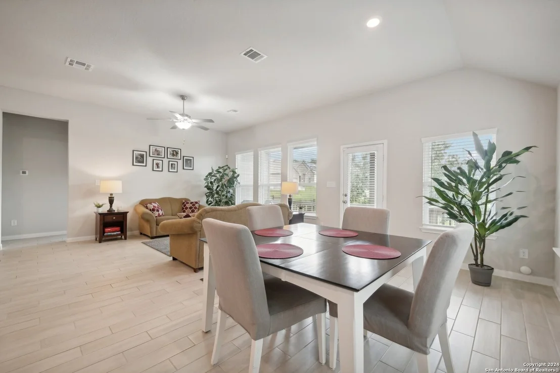 Photo of 1413 NICHOLAS PARK