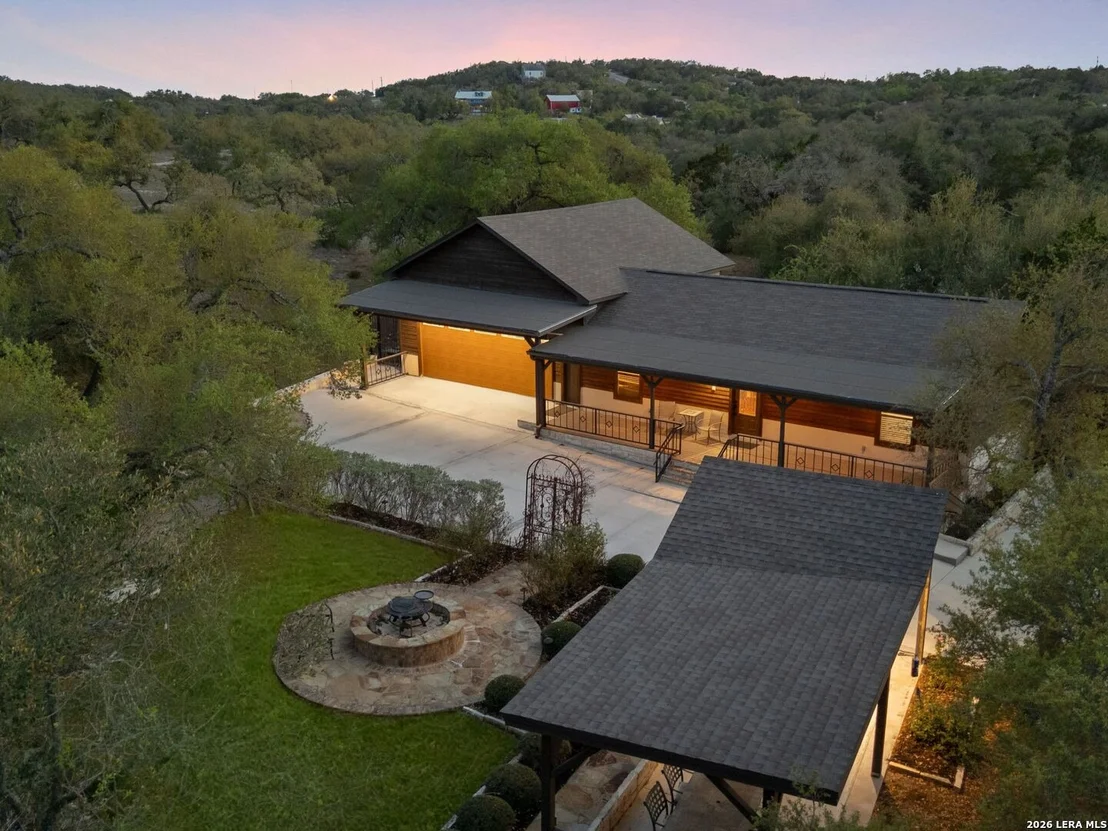 Photo of 1146 VICTORIA LN