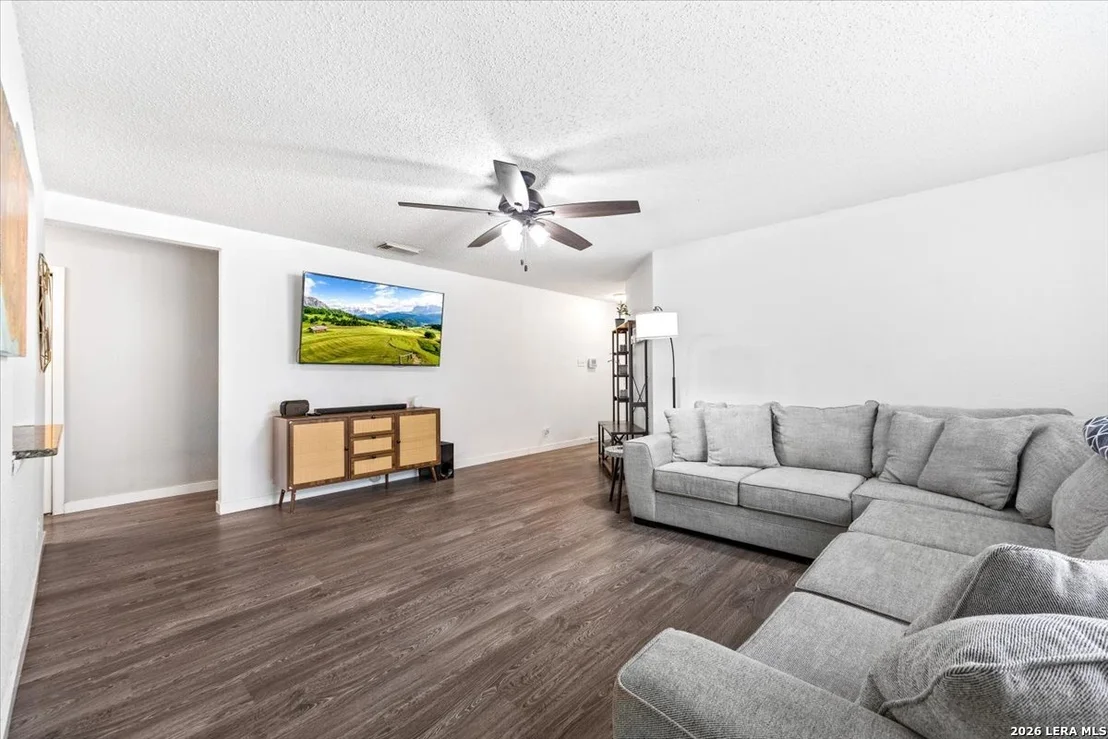 Photo of 13354 Greenstone
