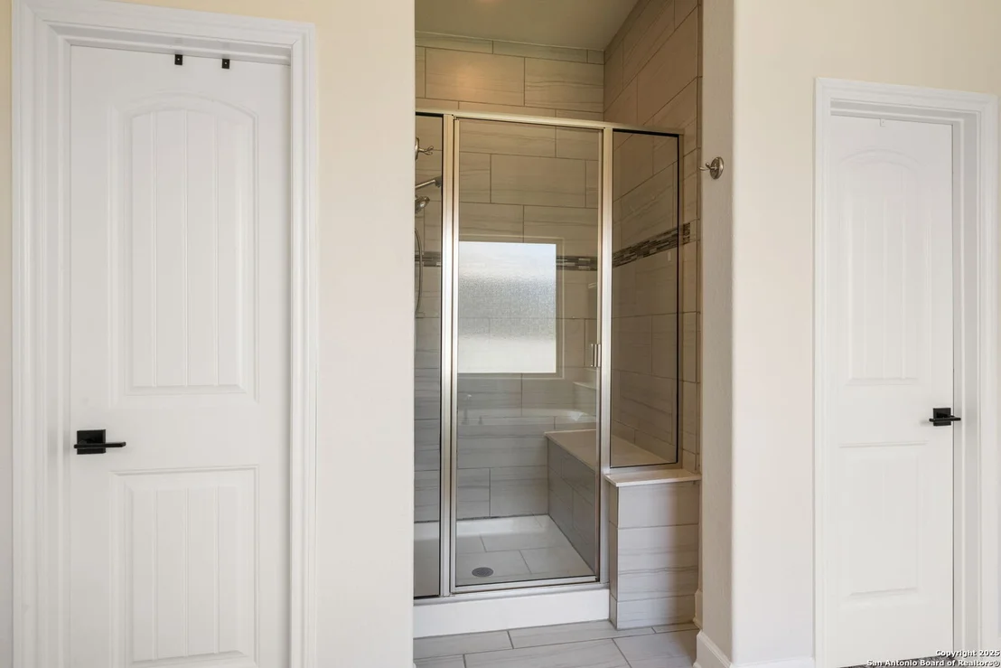 Photo of 122 Noble Woods