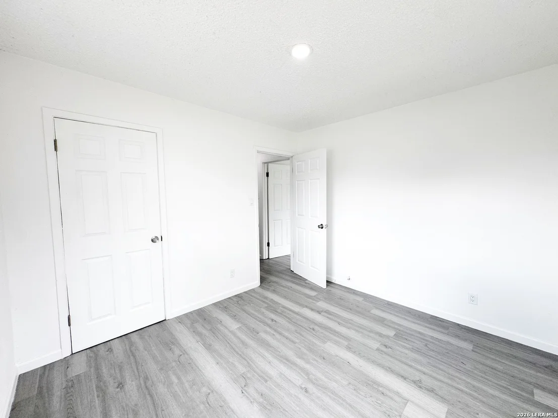 Photo of 501 CORLEY DR