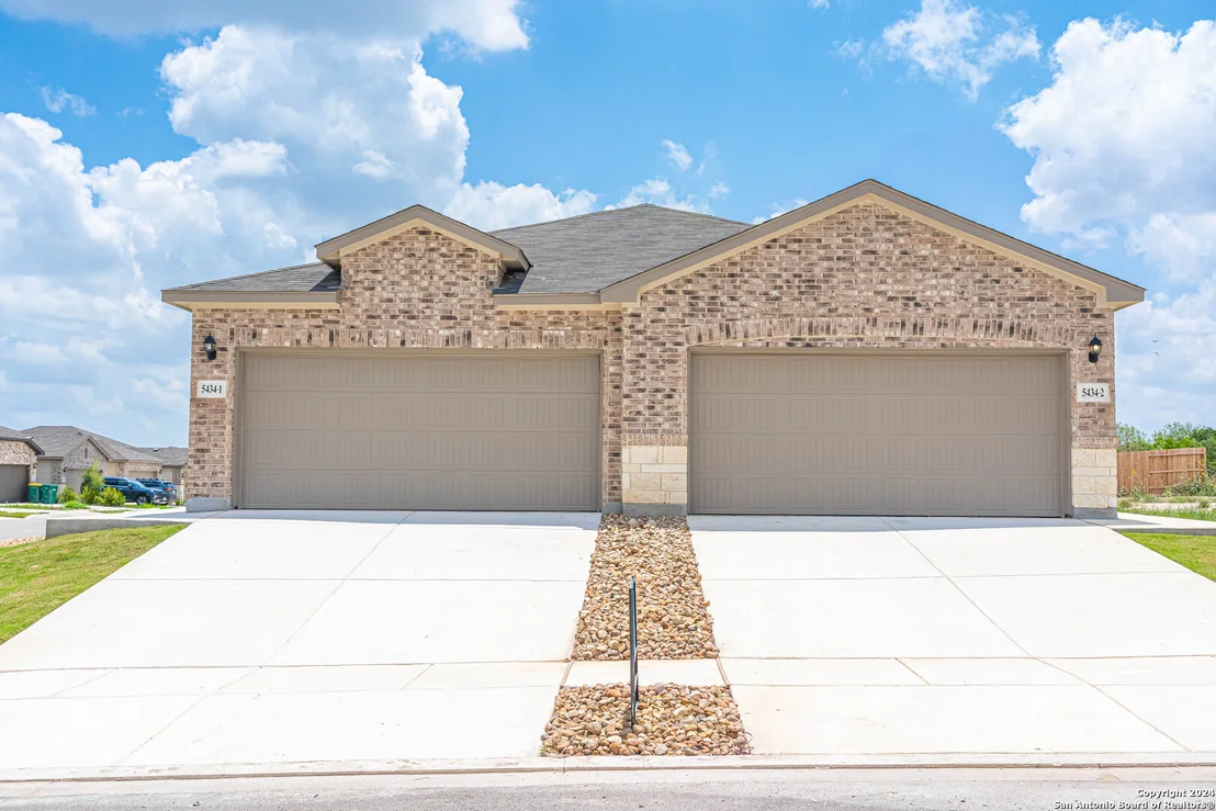 Photo of 5431 Devils Gate