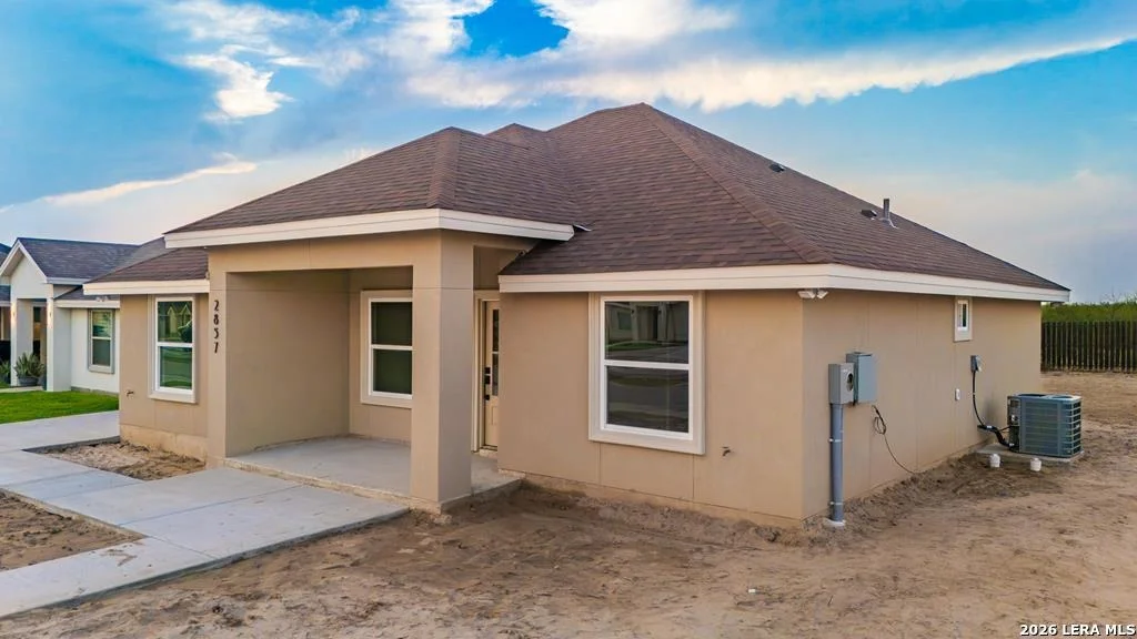 Photo of 2857 Garden view Dr.