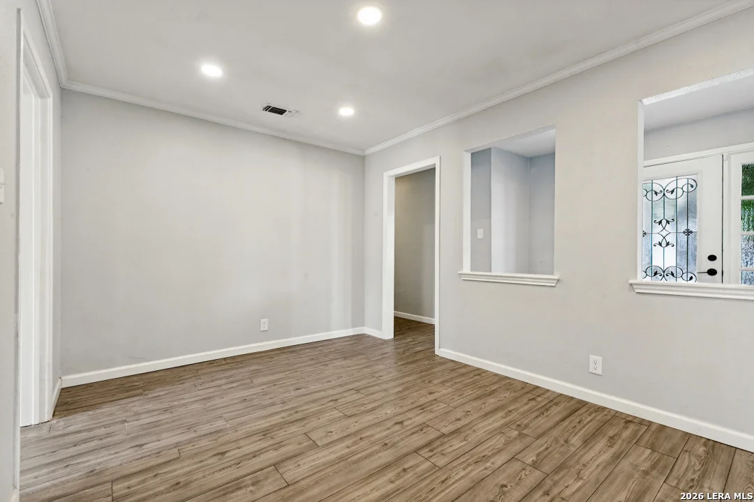 Photo of 13702 PEBBLE WALK