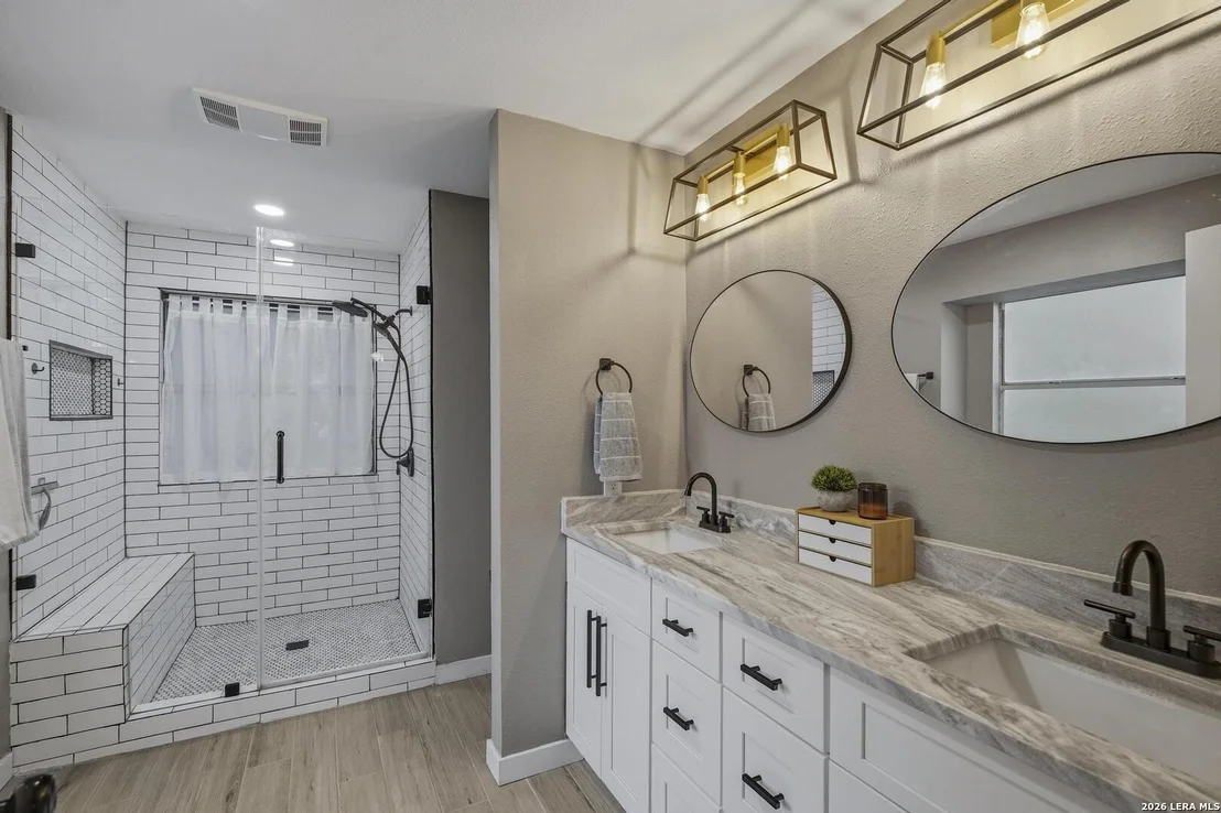 Photo of 9270 Ridge Post