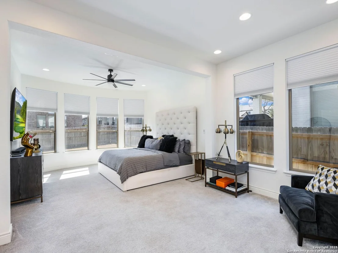Photo of 9032 Beacon Ridge