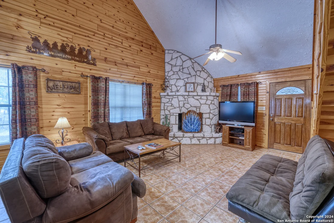 Photo of 65 COMMANCHE CREEK RD
