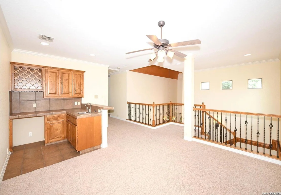 Photo of 2518 Huebner Park