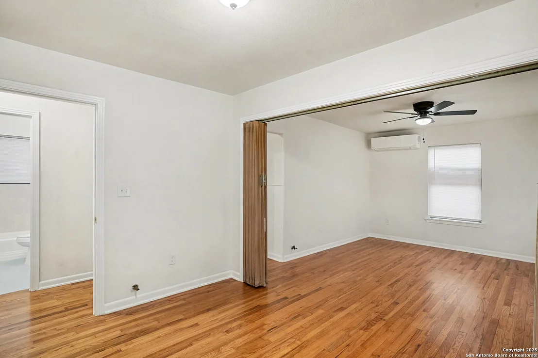 Photo of 406 Floyd