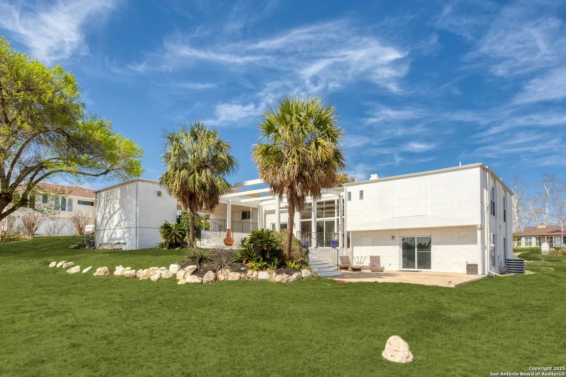 Photo of 4114 Willowbrook