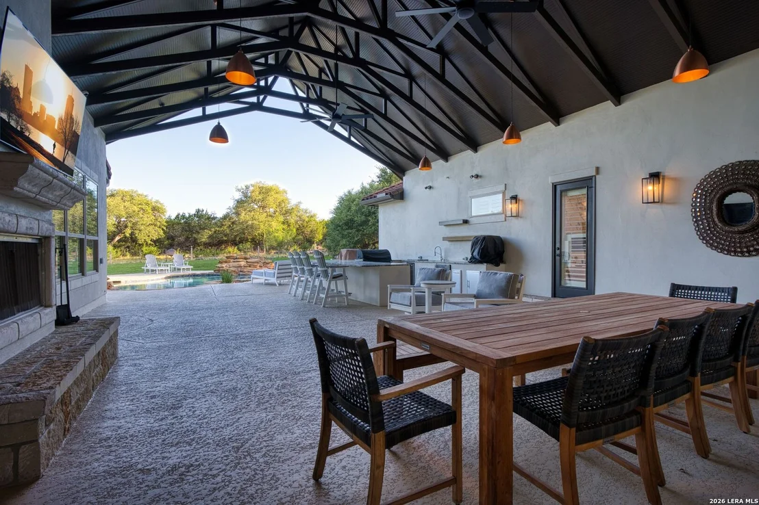 Photo of 192 RIVERWOOD