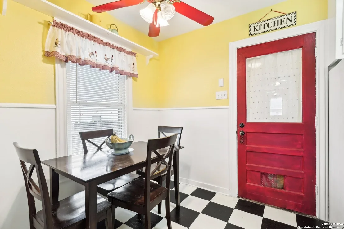 Photo of 2319 RAMONA