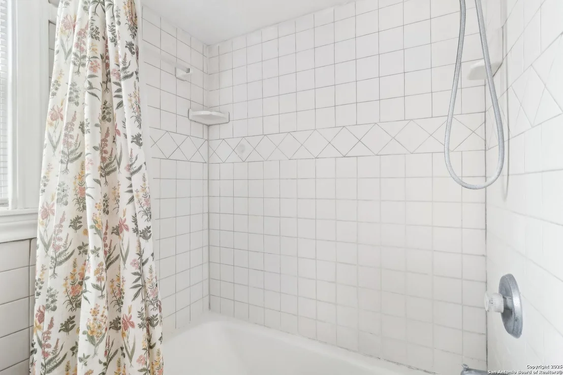 Photo of 2319 RAMONA