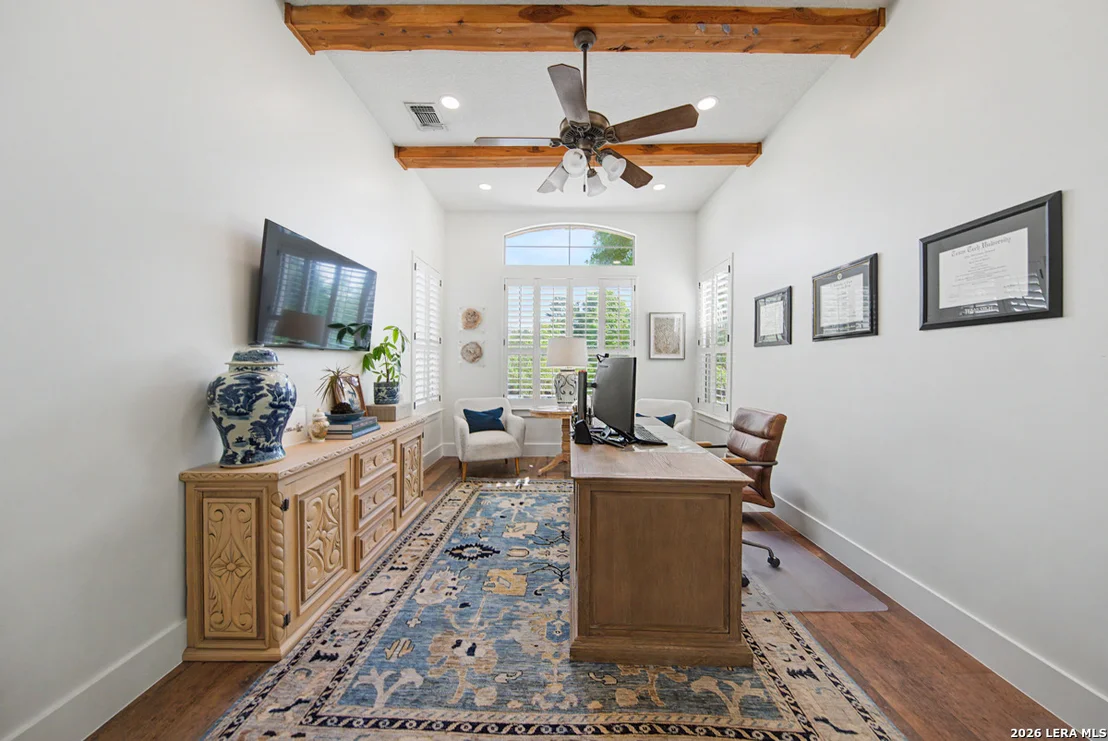 Photo of 104 PARK RDG