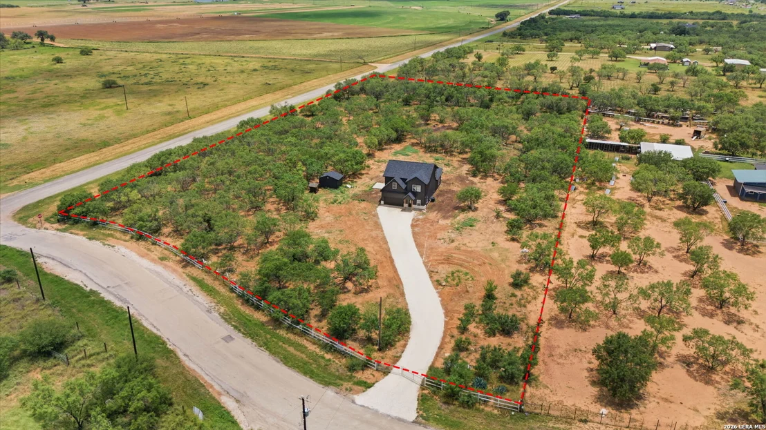 Photo of 111 County Road 2660