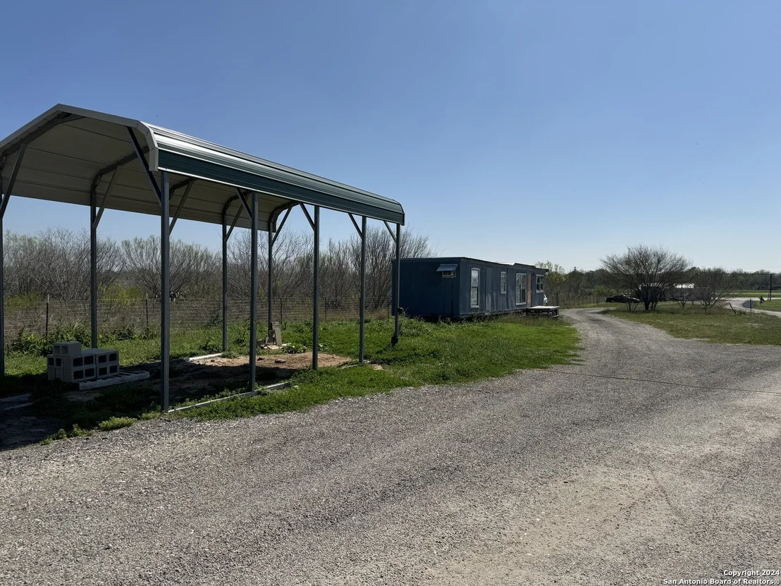 Photo of 12475 N IH 35