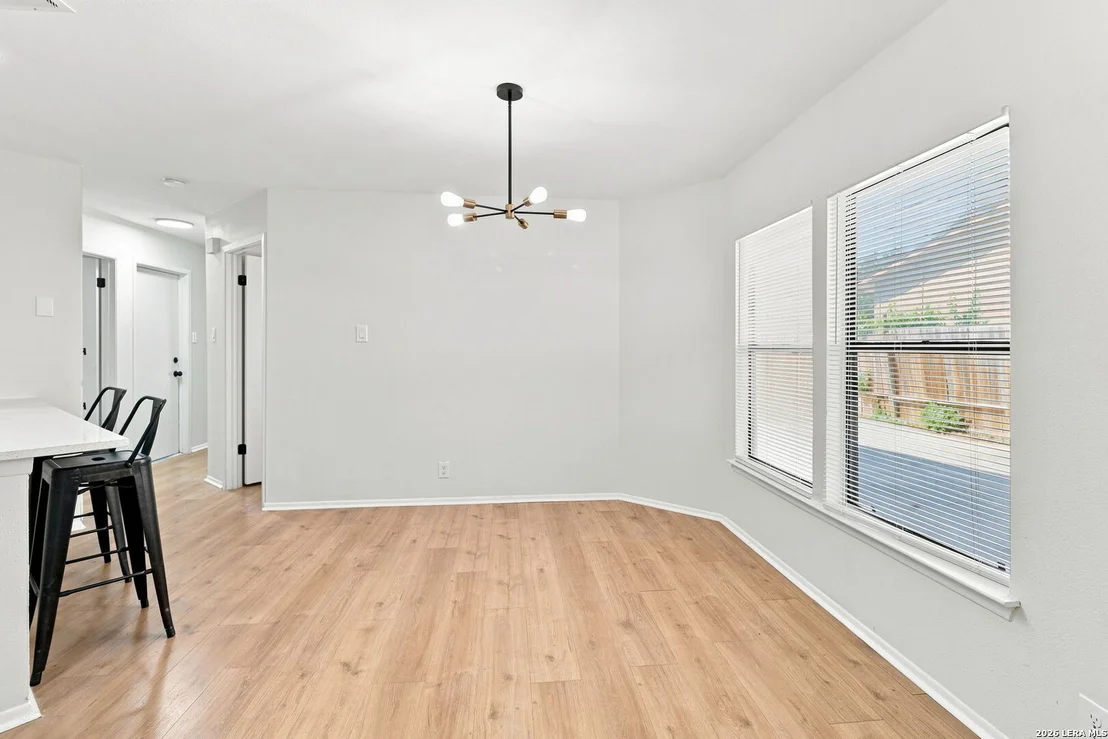 Photo of 10064 Spruce Ridge